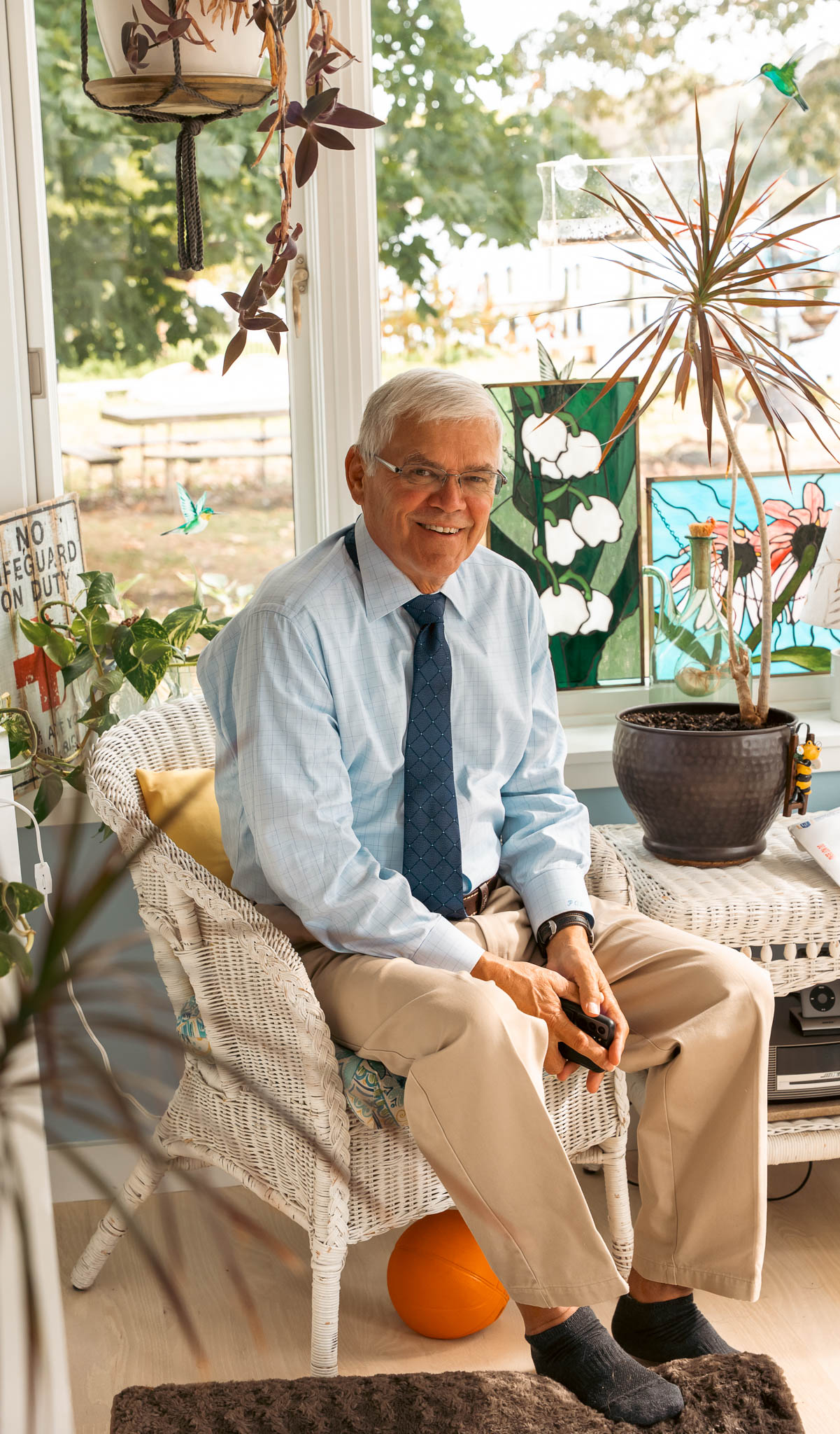 Getting ready at the house before the ceremony — backyard wedding in Annapolis, Maryland