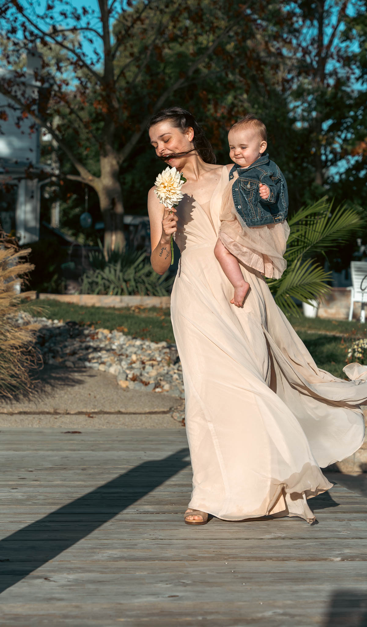 The waterfront lawn set up before the ceremony — backyard wedding in Annapolis, Maryland