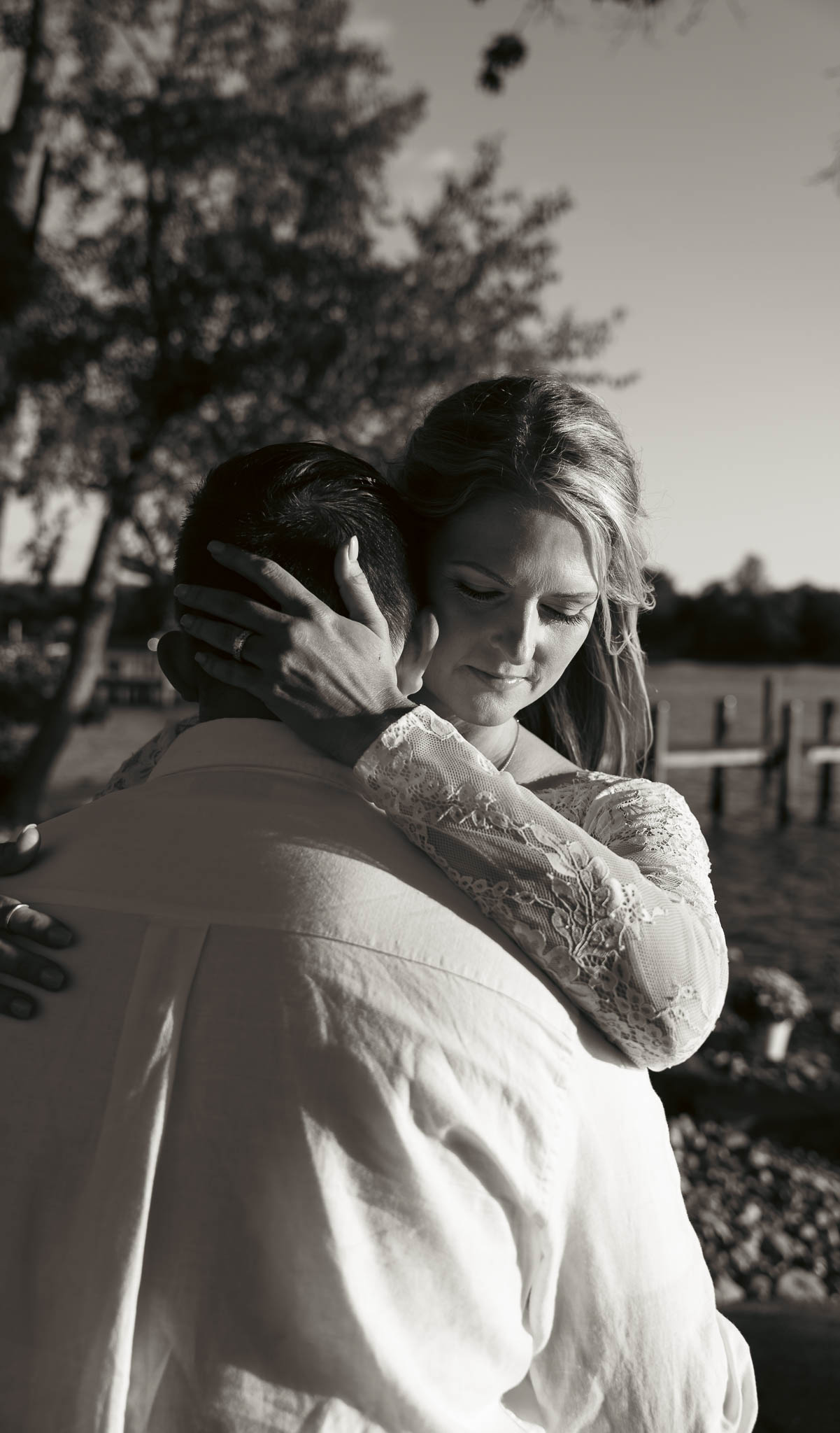 Golden hour portrait on the waterfront lawn — backyard wedding in Annapolis, Maryland