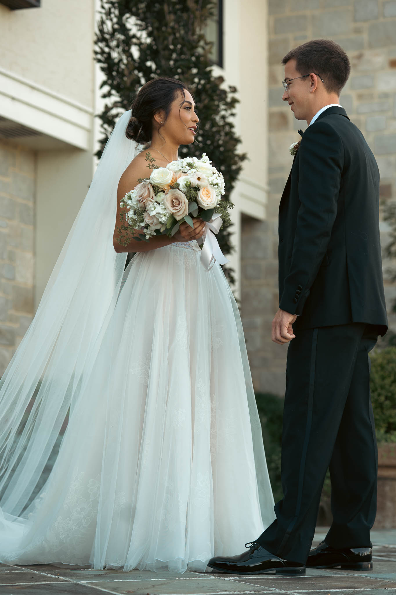 The couple's first look before the ceremony — Sylvanside Farm wedding in Purcellville, Virginia